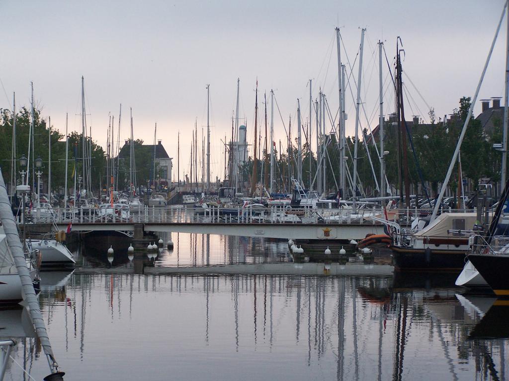 Villa De Grote Sluis à Harlingen Chambre photo